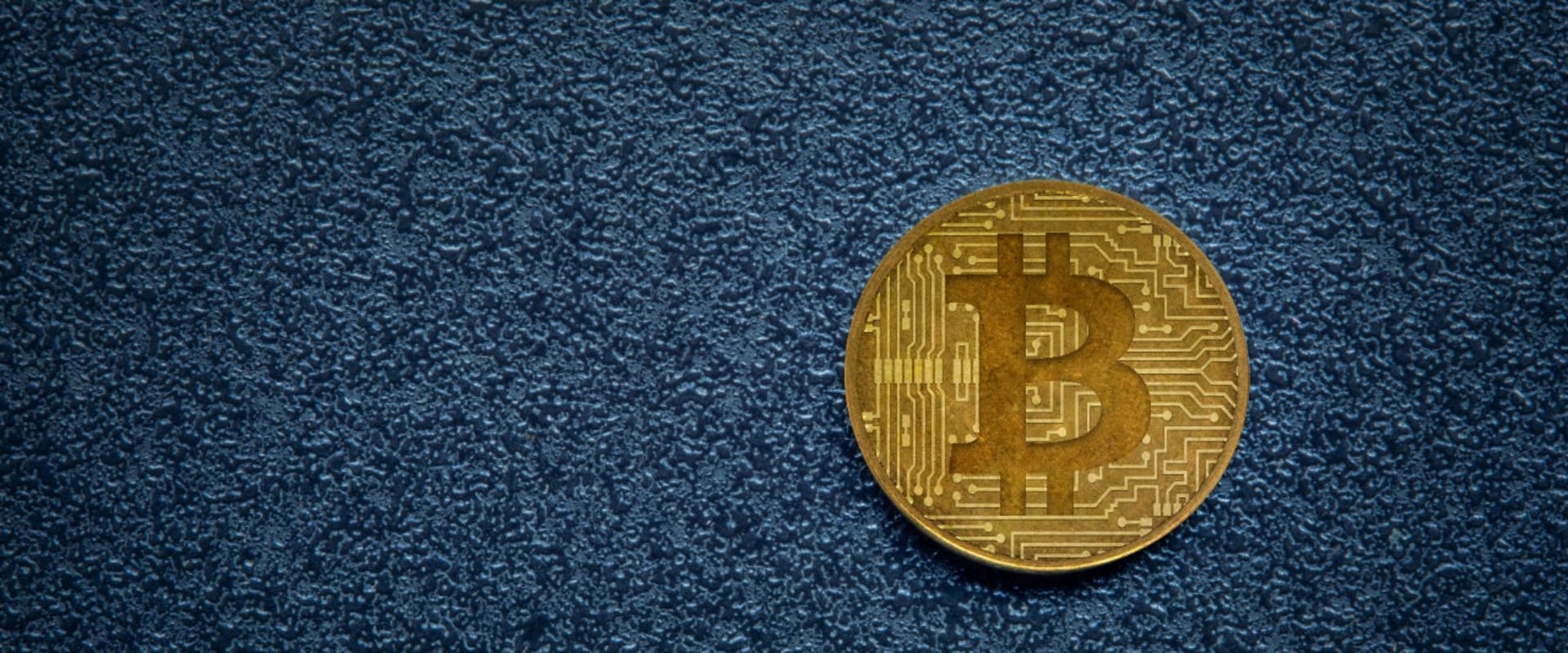 Are bitcoin transactions anonymous or pseudonymous?